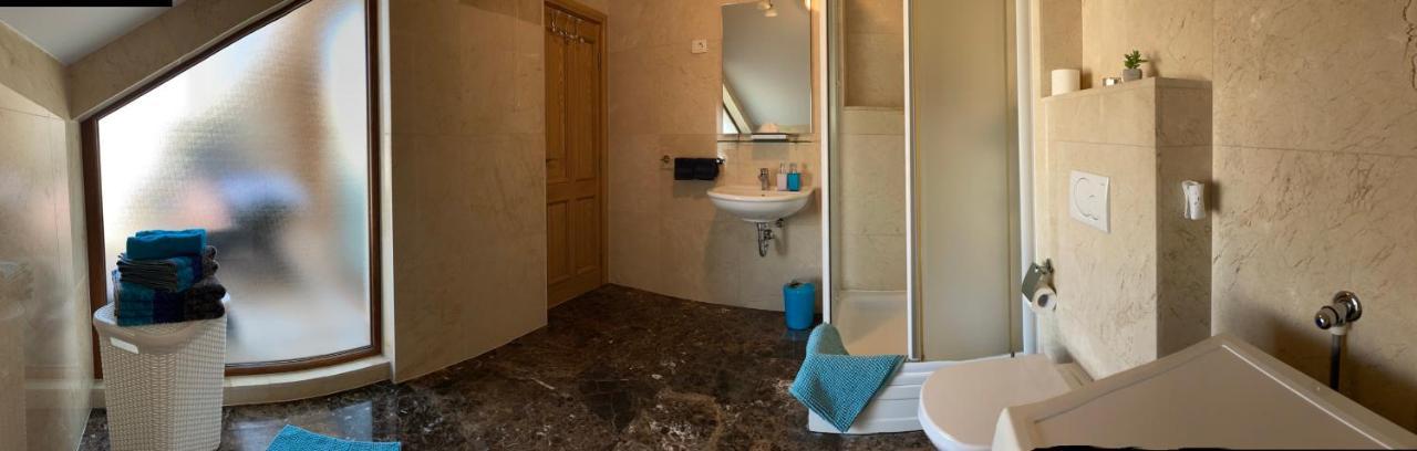 Trogir, Villa Salena, Residenz Ciovo Pearl, Slatine, Island Ciovo, Split Esterno foto