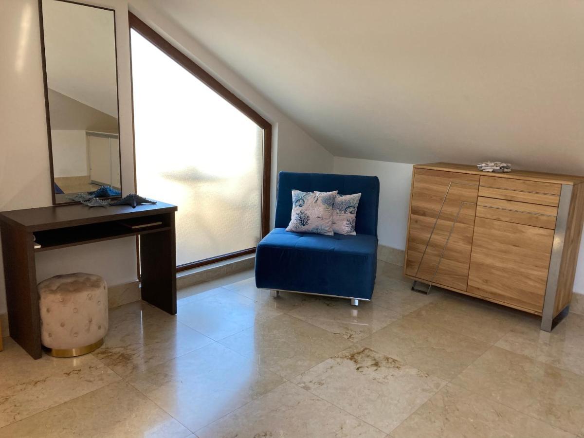 Trogir, Villa Salena, Residenz Ciovo Pearl, Slatine, Island Ciovo, Split Esterno foto
